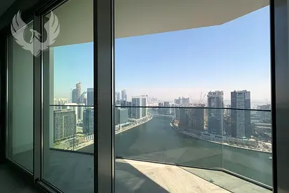 High floor | Panoramic Canal Views | Large Kitchen