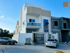 Townhouse for sale in Al-Haliyo 2 with a large setback, providing extra space and greater privacy. A