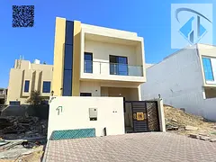 5bhk townhouse freehold superdelux finish good price
