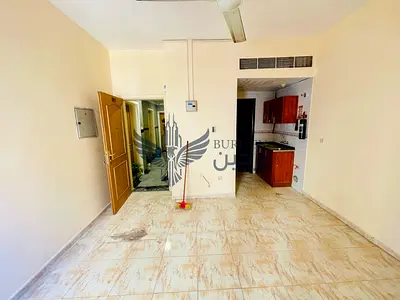 Big Studio With Separate Kitchen With Central AC near Park