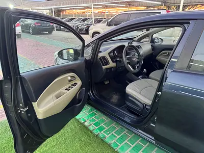 2016 KIA RIO 照片 9