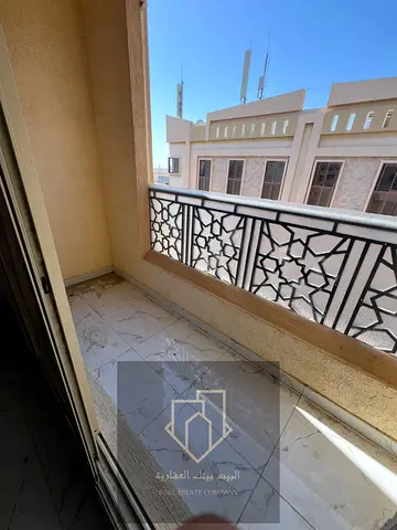 ✨ فرصة مميزة للإيجار السنوي في العالية ✨