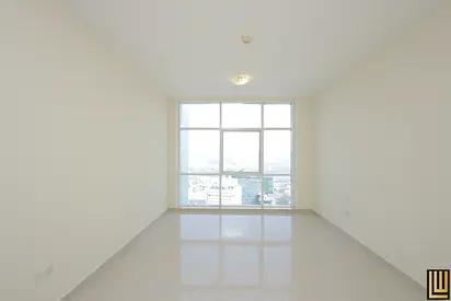 1 Bedroom Apartment | Sea View | Skyline View | High-Rise Floor | Sheikh Zayed Road