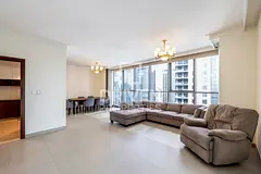 Higher Floor | Large Layout | Chiller Free