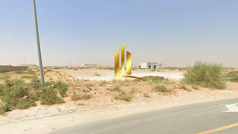 ارض للبيع بمنطقة السحمة بموقع ممتاز قريب جميع الخدمات التجارية