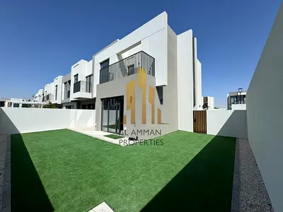 Landscaped 4 Bed Plus Maid Well Maintained Vacant Unit