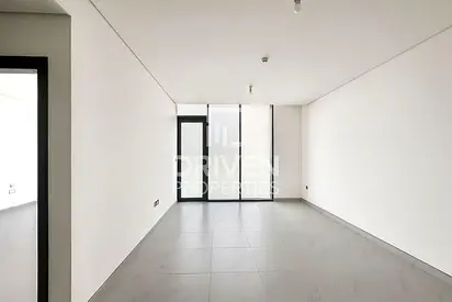Burj Khalifa View | Brand New and Bright Unit