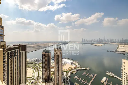 Unique Layout with Breathtaking 360 View