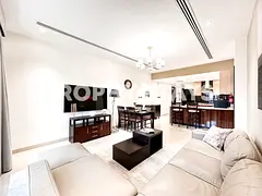Canal View | Spacious Terrace | Bills Incl
