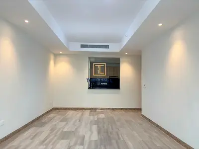 1BR + Balcony l Large layout l Prime location
