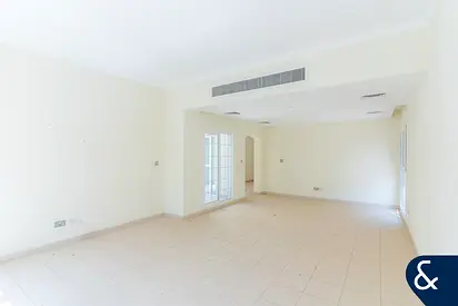 Maeen 5 | Project | Vacant On Transfer