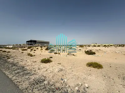 EMPTY PLOT | EASY ACCESS TO MAIN ROAD