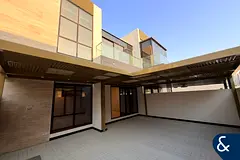Elie Saab | Vacant on Transfer | 4 Bed + Maid
