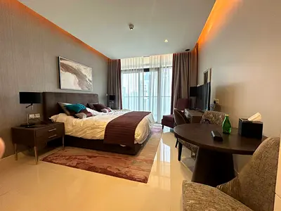 High floor | Panoramic city views | Prime Business Bay location