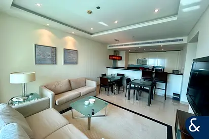 2 bedroom Deluxe | High floor | Islands view