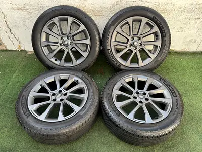 Original 21” Range Rover Rims + 275/50R21 Michelin