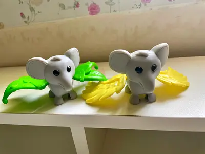 Cute Flying Elephants Toy Set