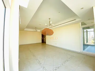 CLOSE TO METRO | SPACIOUS | FAMILY BUILDING