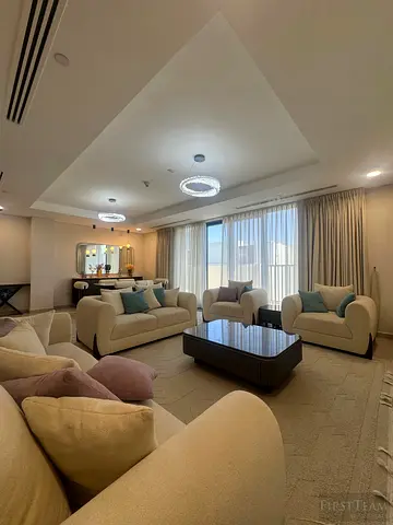 No commission |2 Bed Large Layout | Mosque Views | FREEHOLD