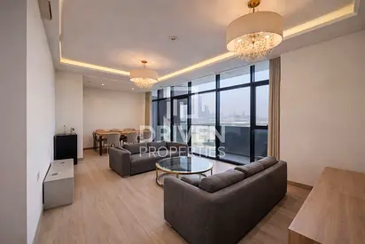 Ultra Luxury Apt | Ready to Move in | High Floor