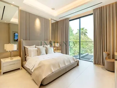 MASSIVE 6BR VILLA CONTEMPORARY STYLE SPACIOUS