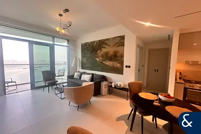 Amazing Palm View | Large Layout | Vacant