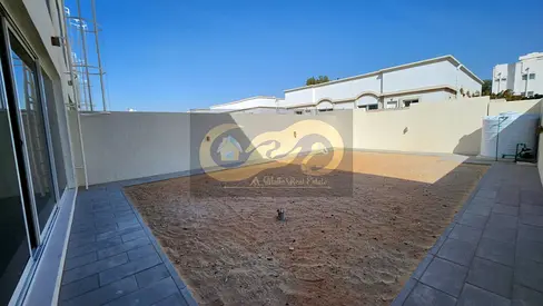 BRAND NEW / 3 BEDROOM / TV LOUNGE / HUGE PRIVATE GARDEN / PRIVATE ENTRANCE I PVT PARKING I MAID & LAUNDRY ROOM @200,000 AED