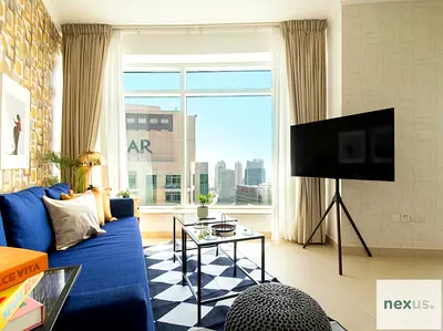 Vibrant 2 bed | Downtown Views | 8 Guests