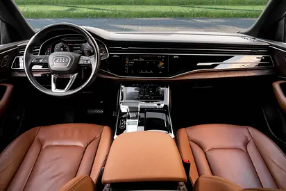 2024 AUDI Q8 photo 8