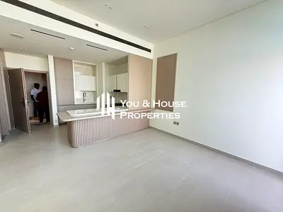 Luxury 1 Bed + Pool Apartment I Chic & Contemporary Living I 2 Cheques