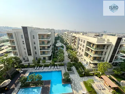 One bedroom available for sale in 740k.