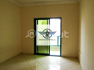 Spacious 1bhk With Balcony + Six Payments Only In 33k Close To Dubai Exit Bridge Call Abdullah