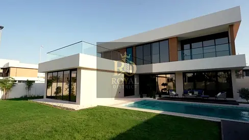 لقطه لقطه لقطه 🔥 فيلا فاخرة مستقلة جاهزة على المفتاح | أقل من سعر السوق بمليون درهم | 4 غرف ماستر | 6 حمامات | 3 مجالس | مساحة ضخمة 4,951 قدم | مو