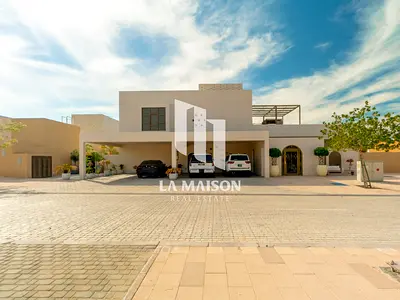 Luxury Villa | Pool | Single Row | Fully Furnished