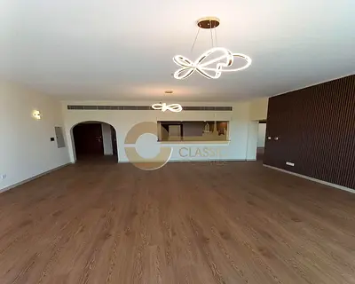 2 Bedroom Apt | Spacious Upgraded | 2 Balconies