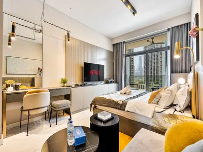 Beautiful, Luxury Studio - Savis Vacation Homes