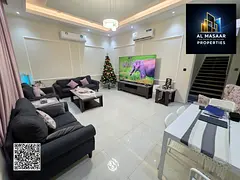 For sale: a luxurious classic corner villa with a swimming pool on a 3800 sq ft plot. The price incl