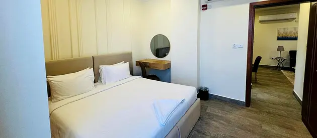 Spacious One Bedroom Furnished Apartment/Ready to move