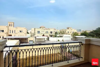 Stand Alone | Spacious | Perfect For Family