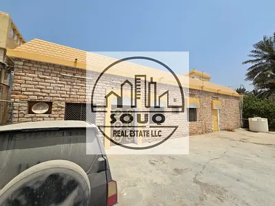 Spacious 7 BR Villa in Al Sharisha for Sale