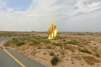 للبيع ارض بمزيرعة B تملك حر للعرب