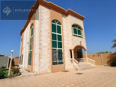 فيلا للايجار في منطقة سيح الحديبة براس الخيمة بمسبح مغطى و حديقة جميلة