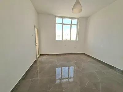 30 days free lovsh appartment 1bhk 2wachroom with balcony prim location aljada out sid