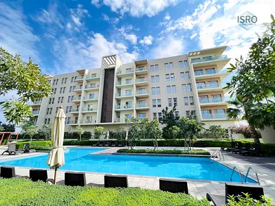 Spacious living | Gated community | open view