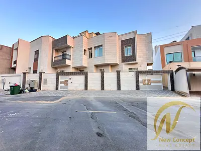 Corner Villa for Sale – Five Bedrooms | Prime Location & Great Price A truly exceptional opportunity to own a luxurious corner villa combining spacio