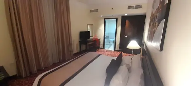 Amazing View 1BR @229 daily fully furnished Dewa Parking