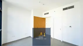 Spacious 1 Bedroom Apartment with Private Balcony | Walkable Community | High ROI