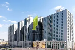 HOT OFFER AVAILABLE ONE BEDROOM HALL APARTMENT IN CITY TOWERS JUST IN 26000/- 4PAYMENT WITHOUT PARKI