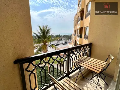 Highly Renovated Upgraded Furnished Studio Sale