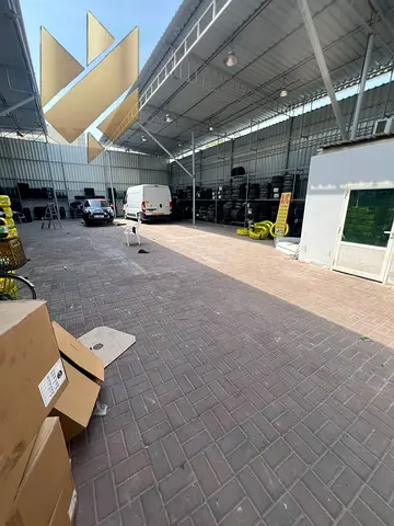 For Annual Rent – Open Yard in Industrial Area 4 Sharjah Total Area: 20,000 sq. ft. Property Features & Layout: Workshops / Sheds Administrative Off